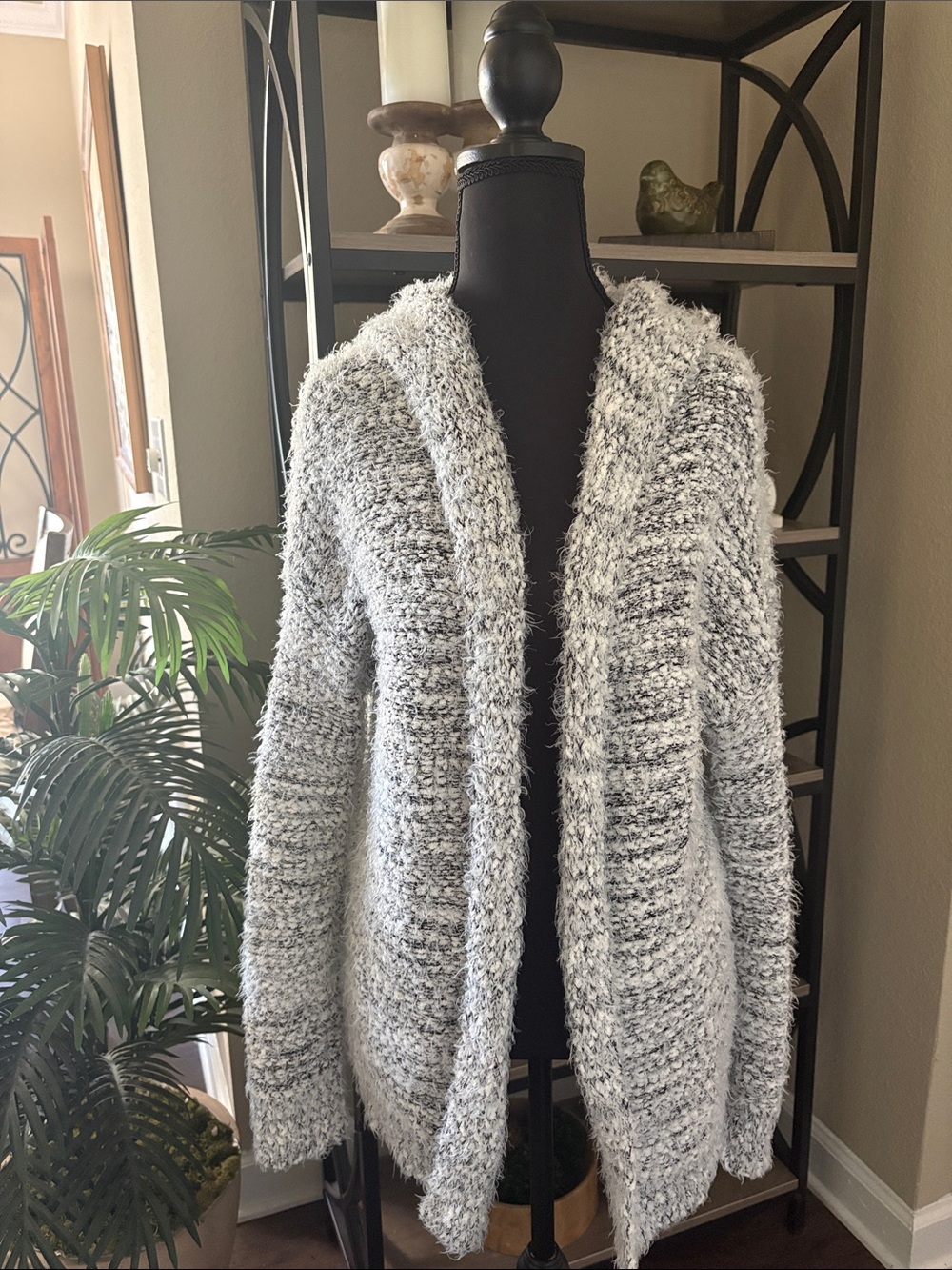 Mudd Fuzzy Hooded Cardigan in White & Black Size Medium